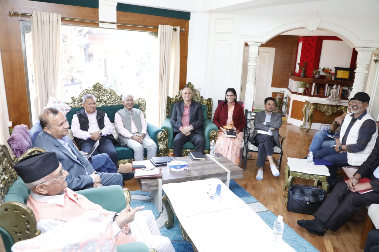 एमाले संसद विघटनविरुद्ध सर्वोच्च जाने निर्णयबाट किन पछि हट्यो !