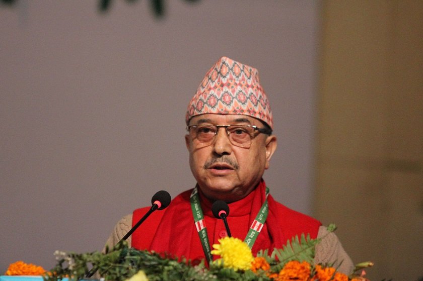 मत विभाजन नगर्न आग्रह : रुख चिन्हमै दुवै भोट दिनुहोस्–खड्का