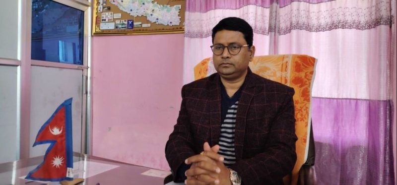 कानुनी झमेलामा सिरहा मेयर, पक्राउ पुर्जी जारी